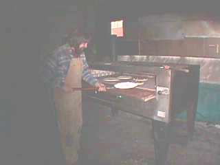 pizzaRandy.jpg (4421 bytes)