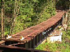 bridge1.06.08.98.JPG (61550 bytes)